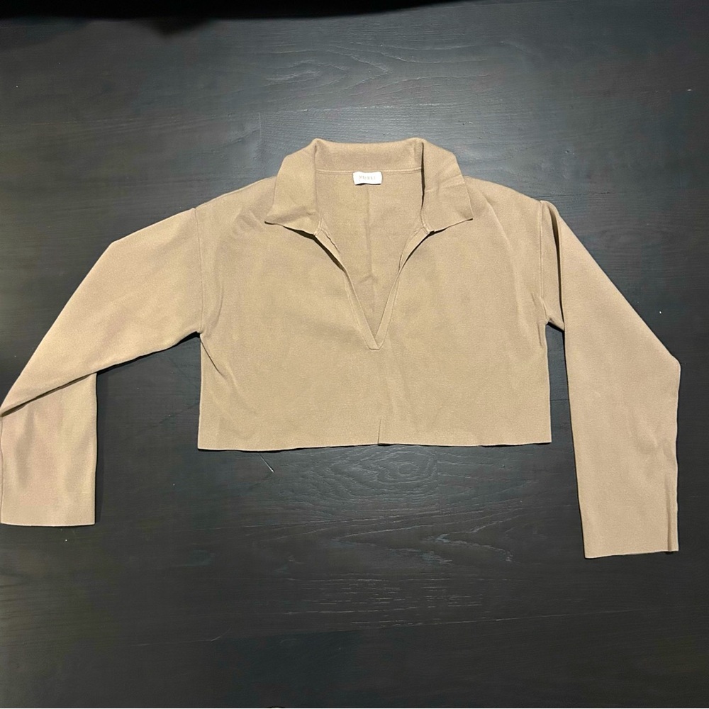 Meshki crop top long sleeve knit sweaters size large